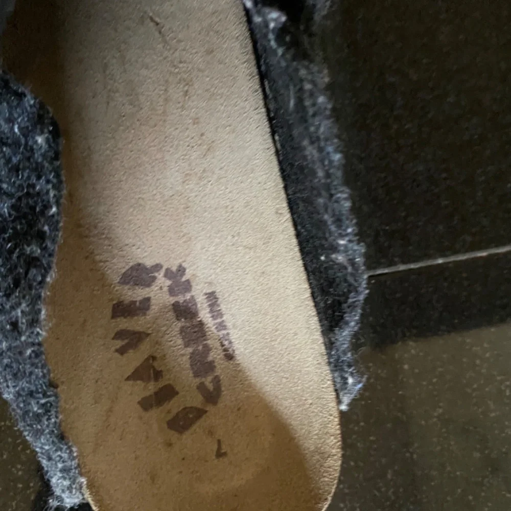 Gray Suede/Felt Buckle Slip On Flat Mules - Picture 5 of 16